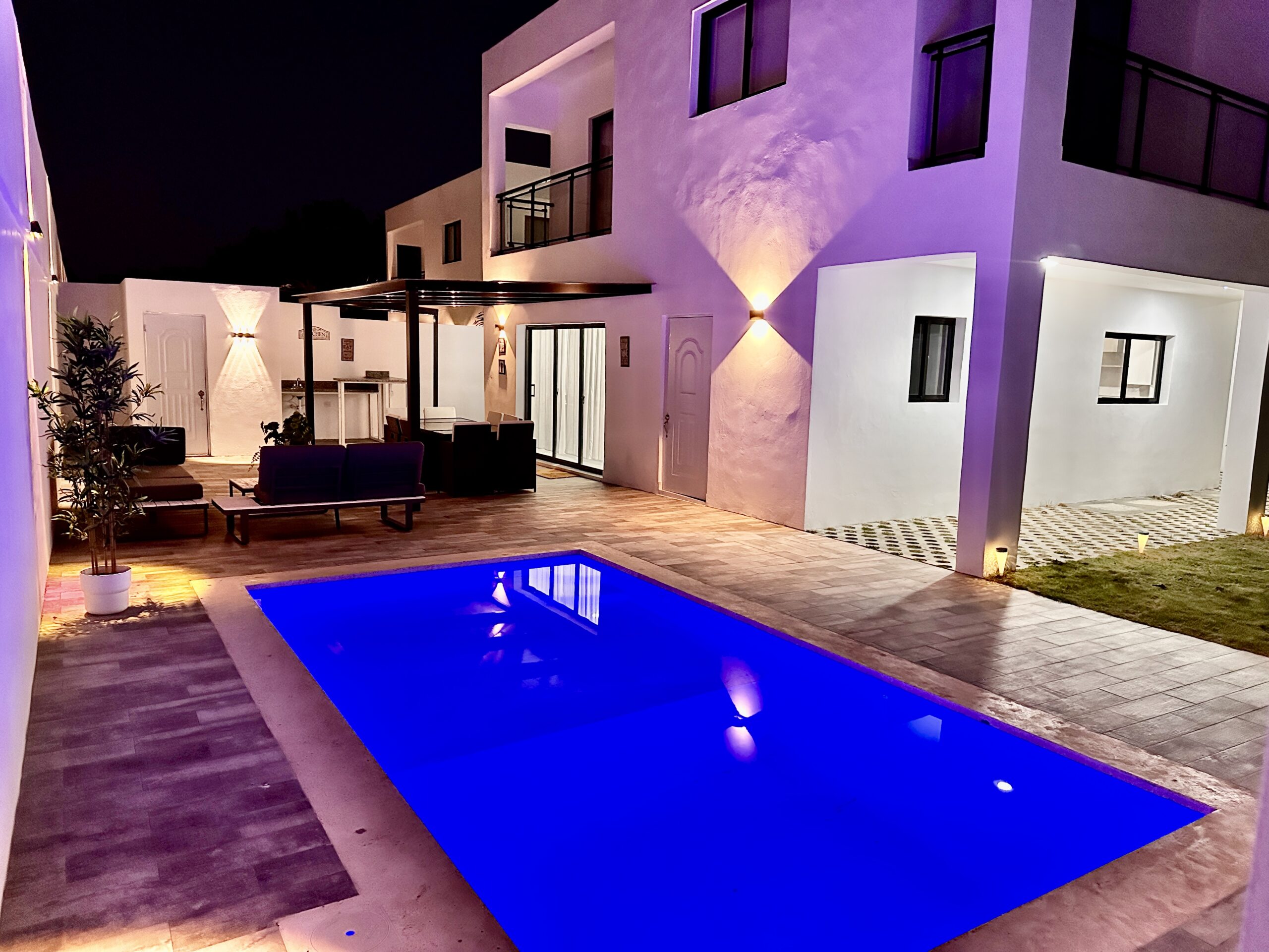 Beautiful new villa 5 minutes by car from the beach - Punta Cana